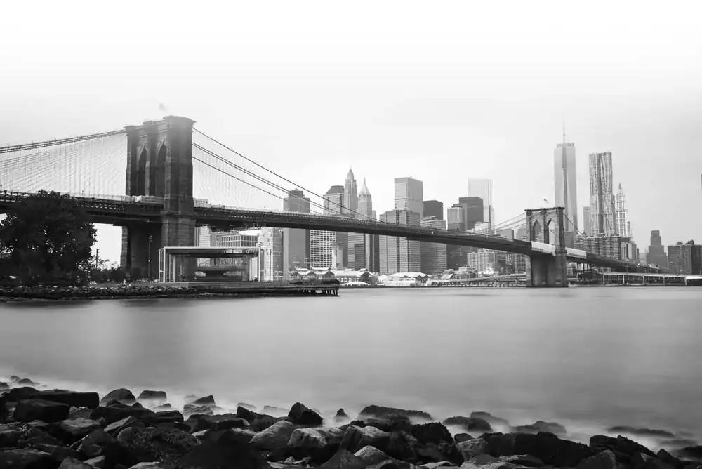 The Brooklyn Bridge in black and white